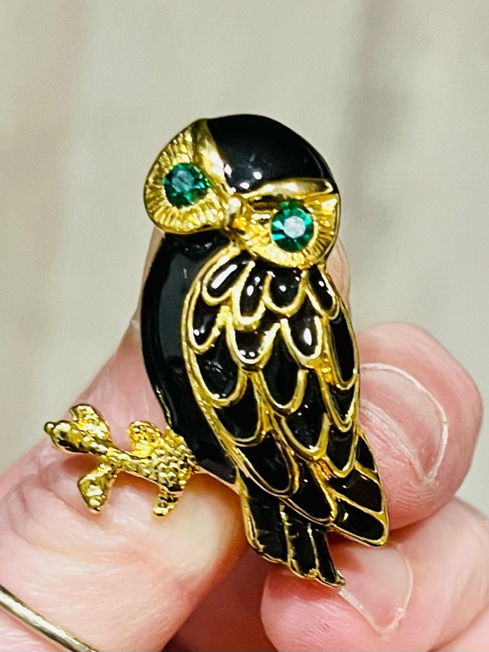 Vintage Green-Eyed Owl Brooch Black Enamel Gold Tone 1980s